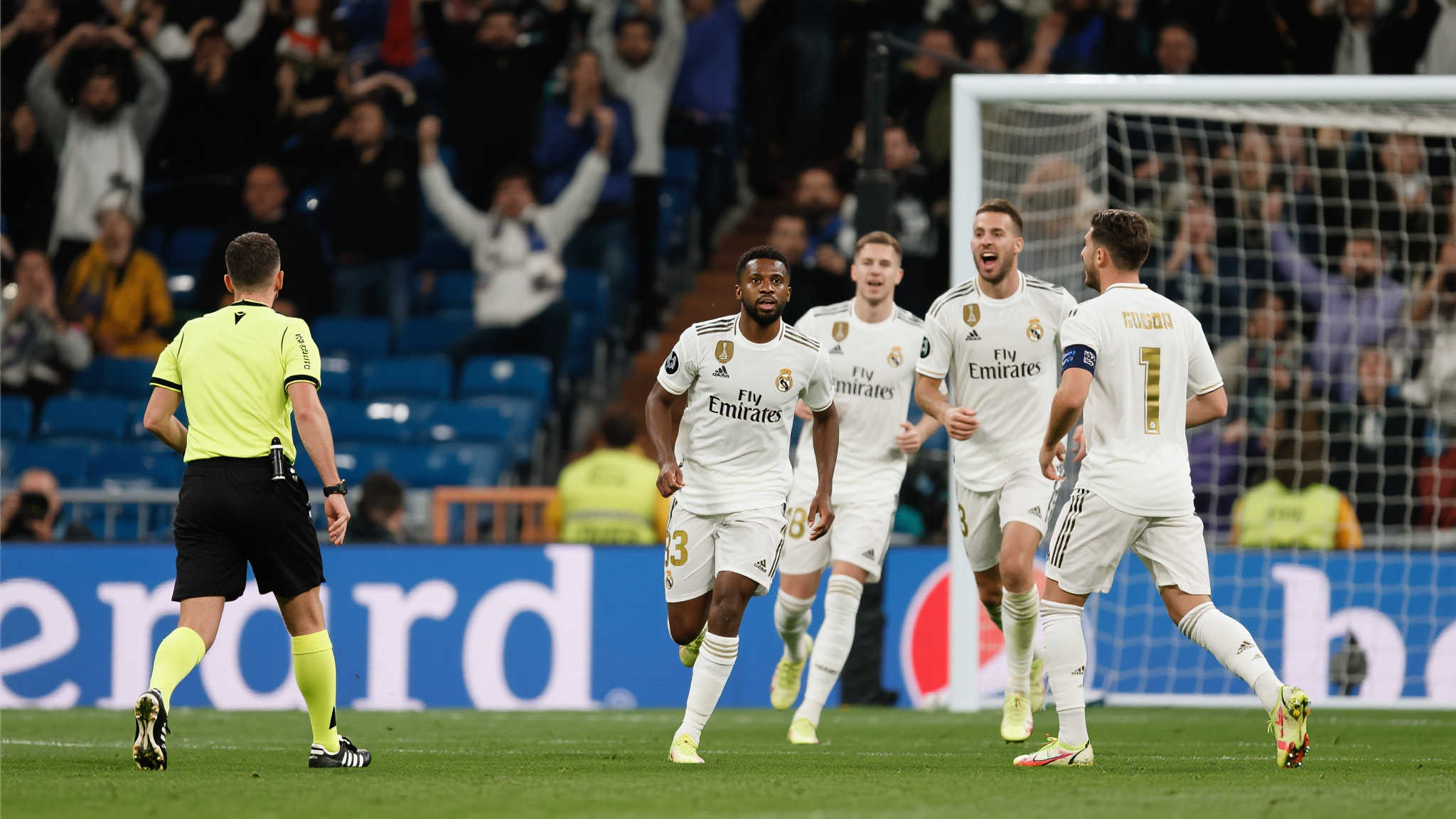 开云体育主营商